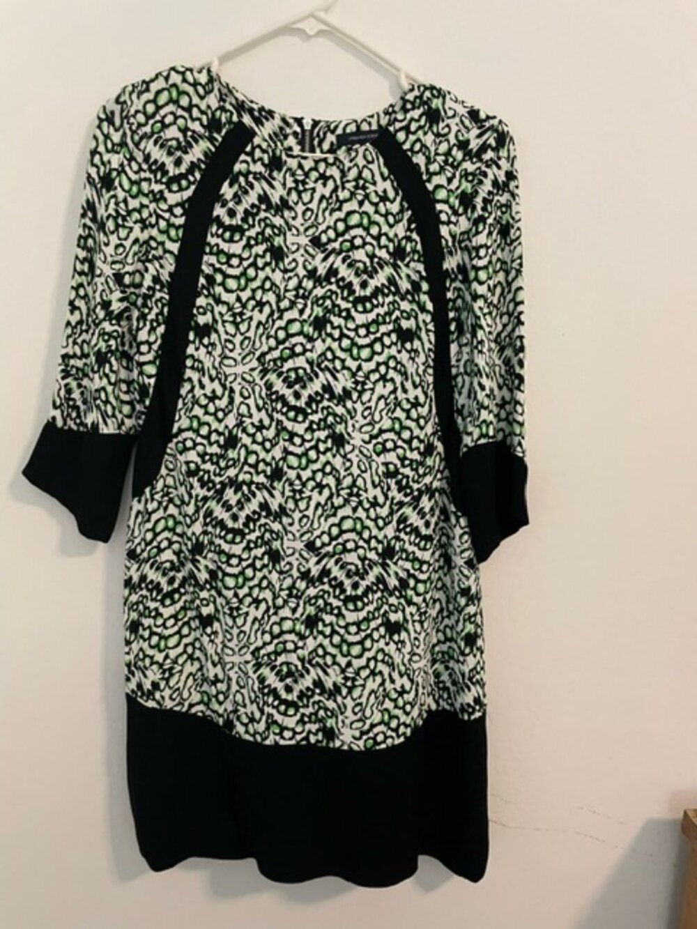 French Connection US4 mini Dress green leopard print shift EUC